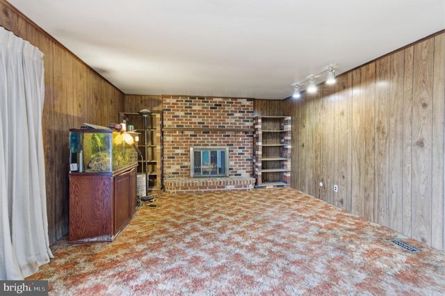 862 GREEN RIDGE CIR, Langhorne, PA 19053