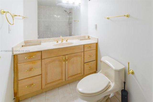 1865 N 79th St Cswy 5H, North Bay Village, FL 33141