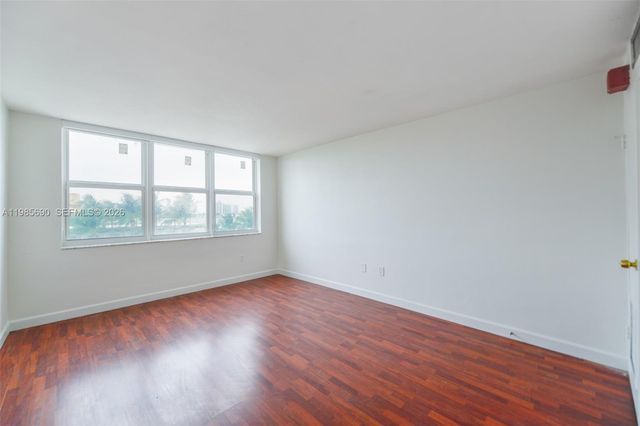 1865 N 79th St Cswy 5H, North Bay Village, FL 33141