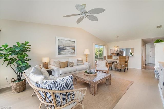 1160 Sarah Jean CIR D204, Naples, FL 34110