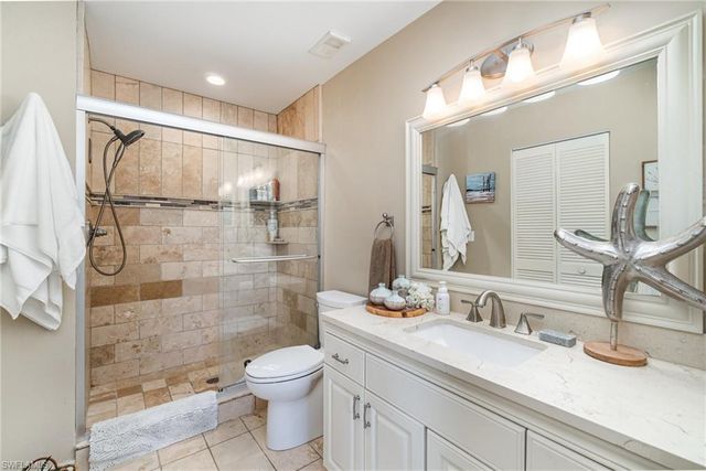 1160 Sarah Jean CIR D204, Naples, FL 34110