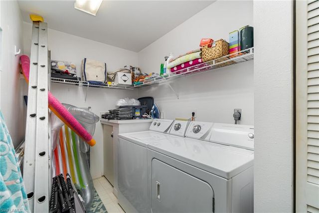 1160 Sarah Jean CIR D204, Naples, FL 34110