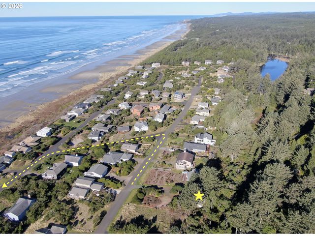 3413 Nw HIDDEN LAKE Dr, Waldport, OR 97394