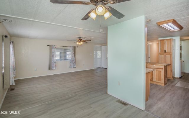 15633 S Red Rock Lane, Mayer, AZ 86333