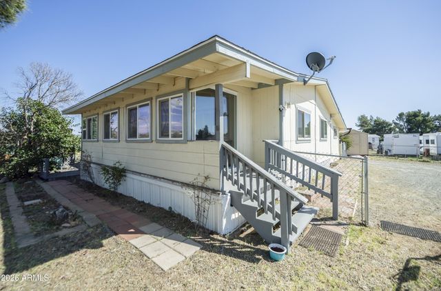 15633 S Red Rock Lane, Mayer, AZ 86333