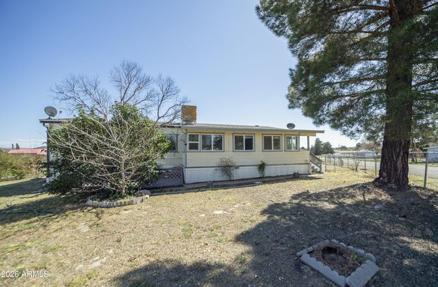 15633 S Red Rock Lane, Mayer, AZ 86333