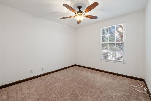 8050 Murano Circle, Palm Beach Gardens, FL 33418