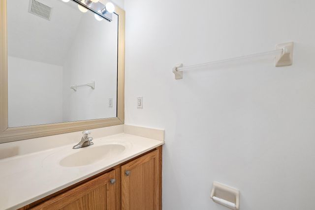 8050 Murano Circle, Palm Beach Gardens, FL 33418