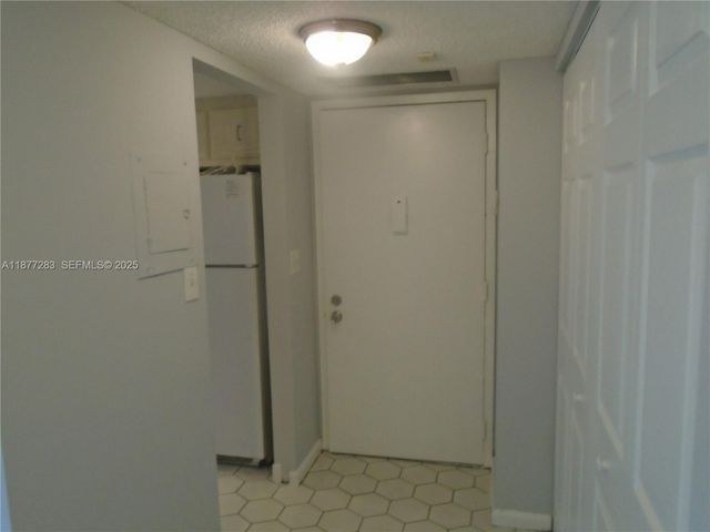 7051 Environ Boulevard 136, Lauderhill, FL 33319