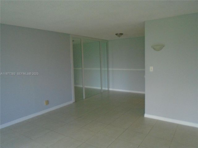 7051 Environ Boulevard 136, Lauderhill, FL 33319