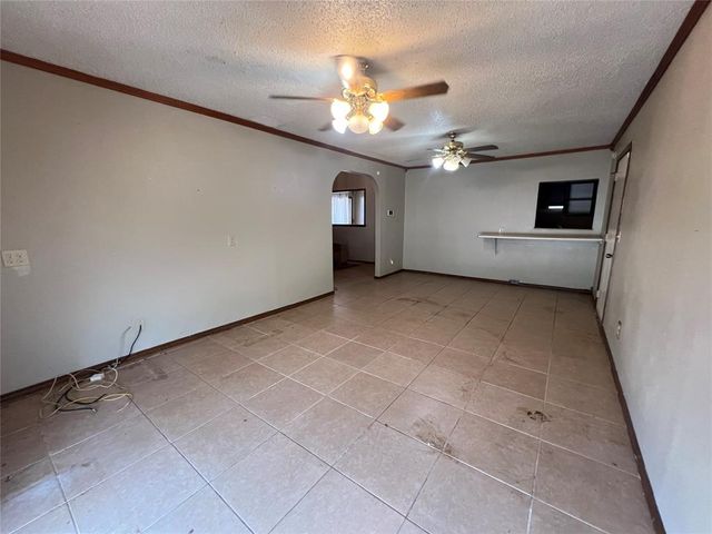 408 NW 118th Street, Oklahoma City, OK 73114