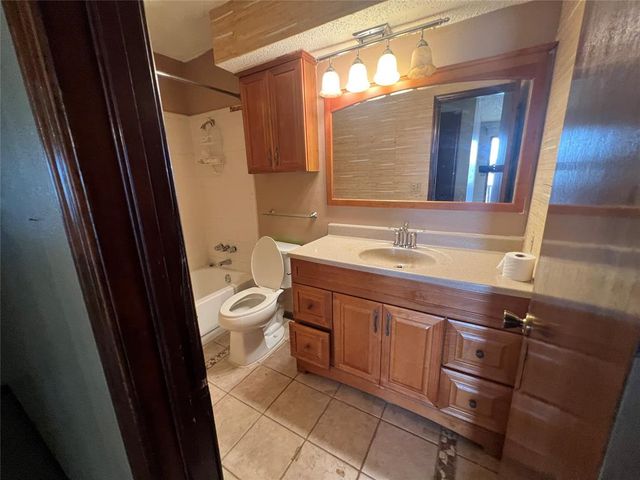 408 NW 118th Street, Oklahoma City, OK 73114