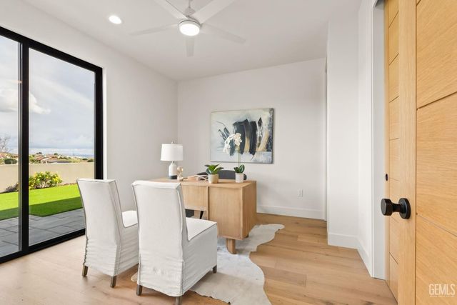 890 Via Ondulando, Ventura, CA 93003