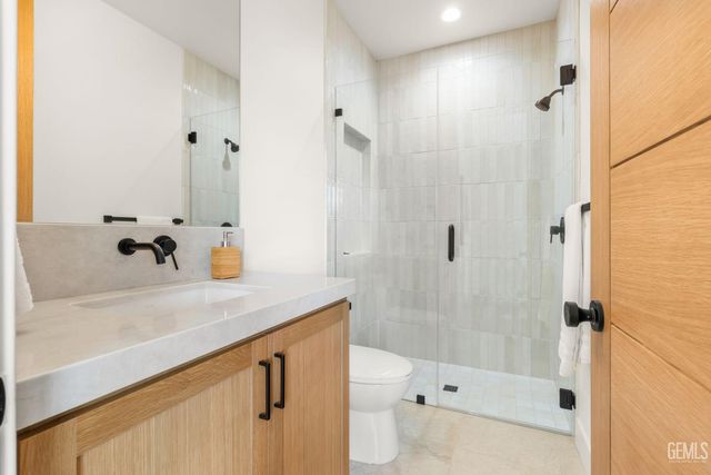 890 Via Ondulando, Ventura, CA 93003