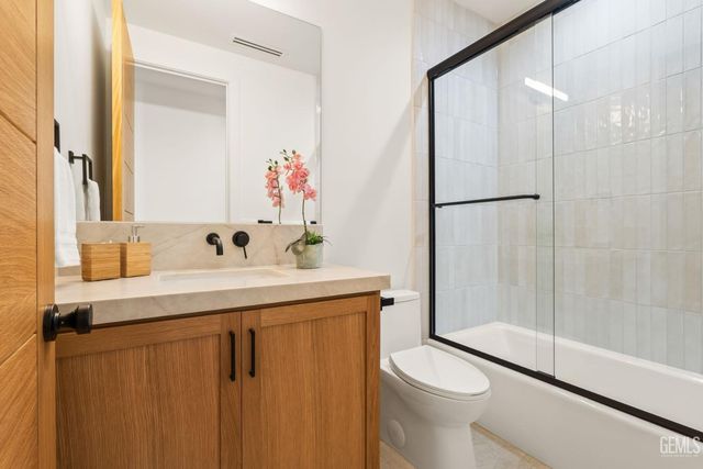 890 Via Ondulando, Ventura, CA 93003