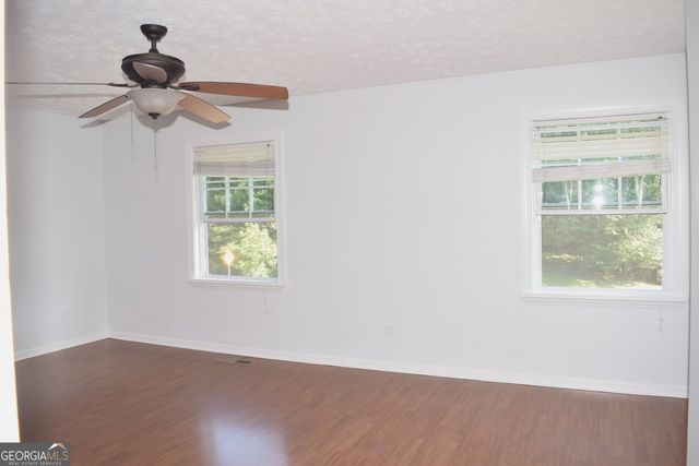 2554 Red Barn Road SW, Marietta, GA 30064