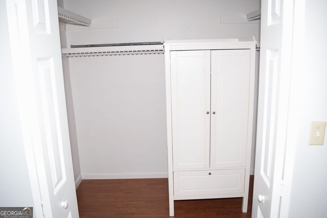 2554 Red Barn Road SW, Marietta, GA 30064