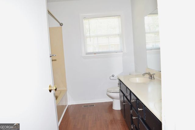 2554 Red Barn Road SW, Marietta, GA 30064