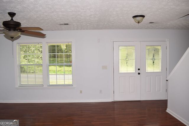 2554 Red Barn Road SW, Marietta, GA 30064