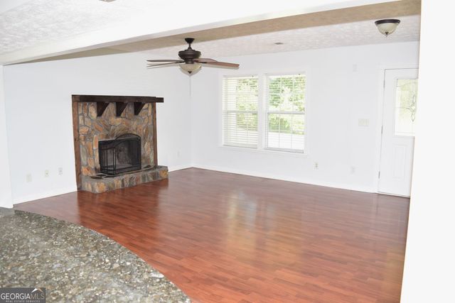 2554 Red Barn Road SW, Marietta, GA 30064