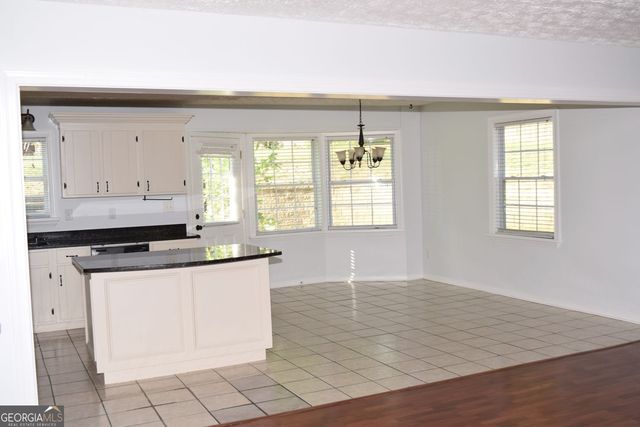 2554 Red Barn Road SW, Marietta, GA 30064