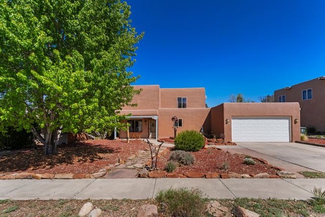 1895 Quemado Street, Santa Fe, NM 87505