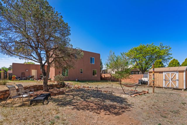 1895 Quemado Street, Santa Fe, NM 87505