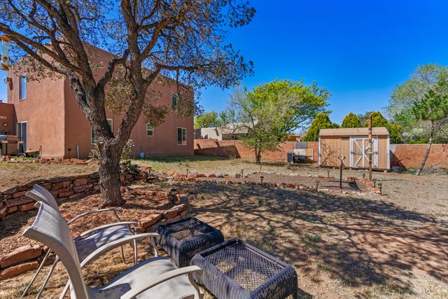 1895 Quemado Street, Santa Fe, NM 87505