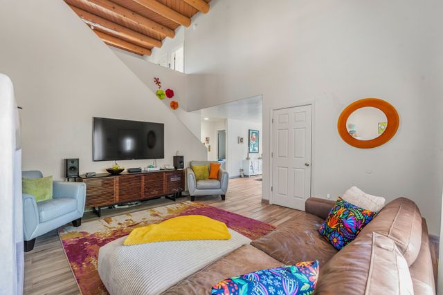 1895 Quemado Street, Santa Fe, NM 87505