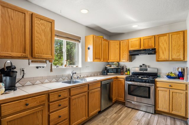 1895 Quemado Street, Santa Fe, NM 87505