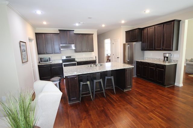 4553 CRADDLE HILL DR, Bartlett, TN 38002