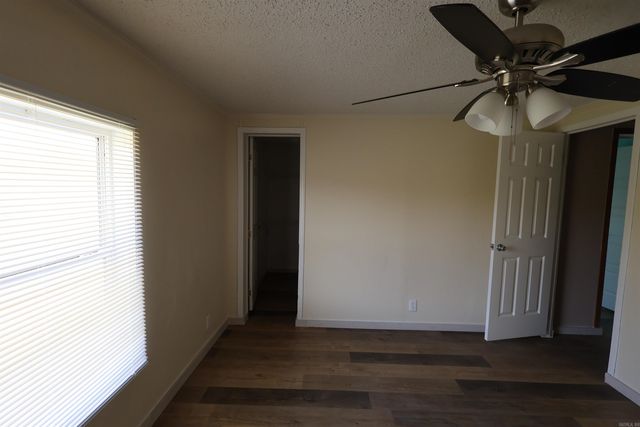 200 Reames Rd, Romance, AR 72136