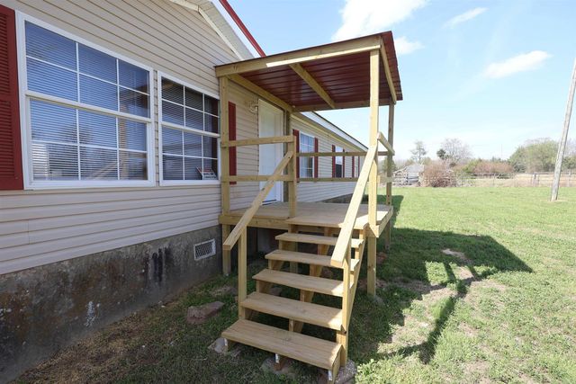200 Reames Rd, Romance, AR 72136