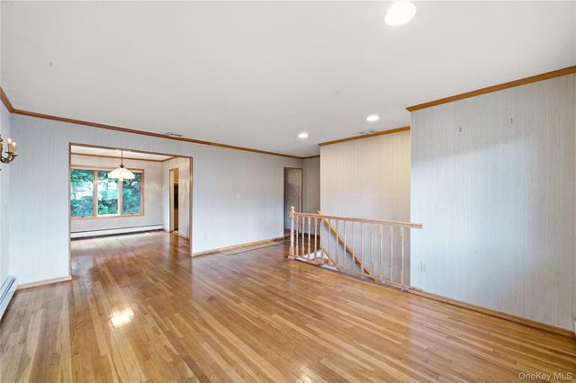 2554 Linden Lane, Merrick, NY 11566