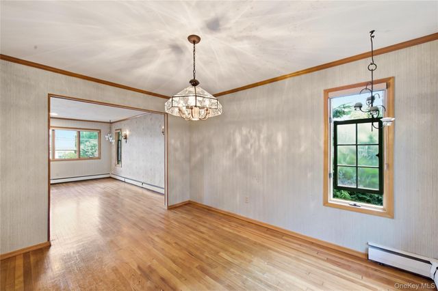 2554 Linden Lane, Merrick, NY 11566