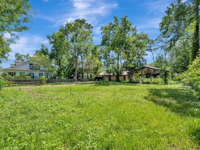 5213 Palm Drive, Dickinson, TX 77539