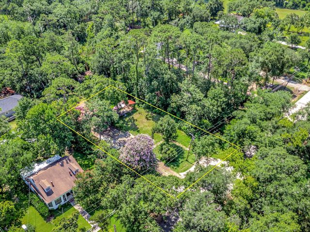 5213 Palm Drive, Dickinson, TX 77539