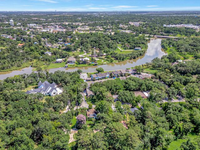 5213 Palm Drive, Dickinson, TX 77539