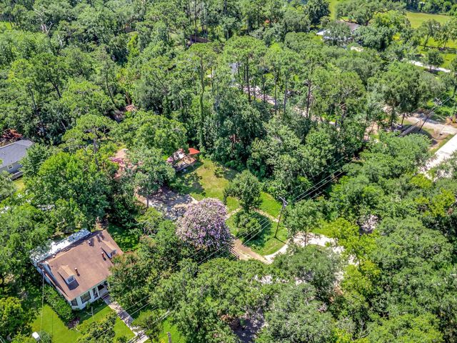 5213 Palm Drive, Dickinson, TX 77539
