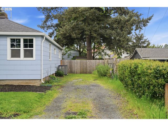 3712 O St, Vancouver, WA 98663