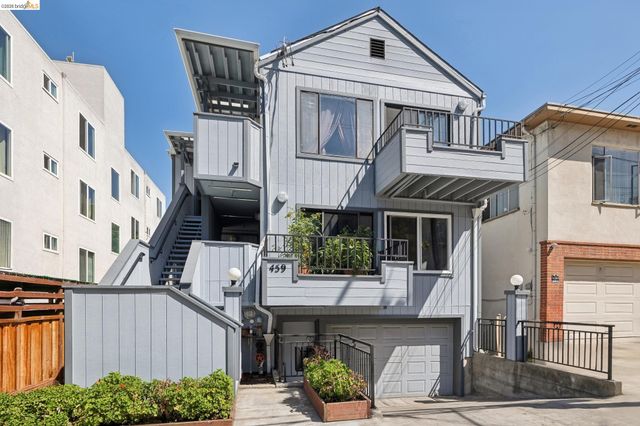 459 Stow Ave, Oakland, CA 94606
