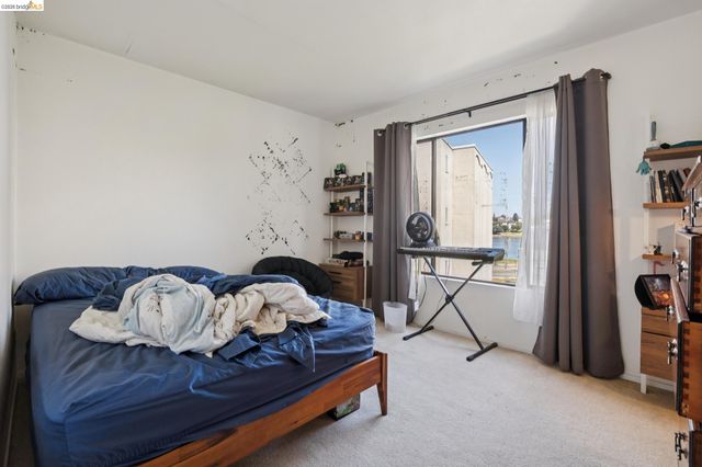 459 Stow Ave, Oakland, CA 94606