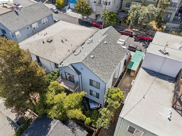 459 Stow Ave, Oakland, CA 94606