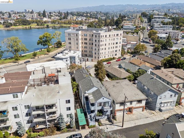 459 Stow Ave, Oakland, CA 94606