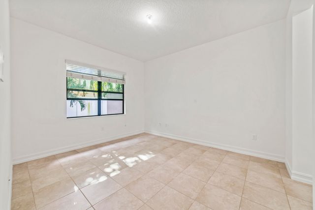 8086 Rainforest Jasper Lane, Delray Beach, FL 33446