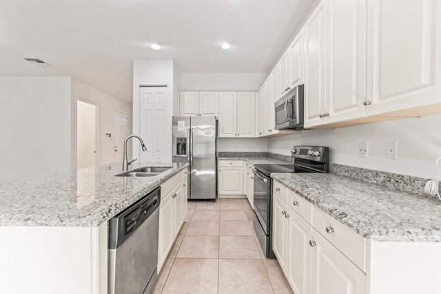 8086 Rainforest Jasper Lane, Delray Beach, FL 33446