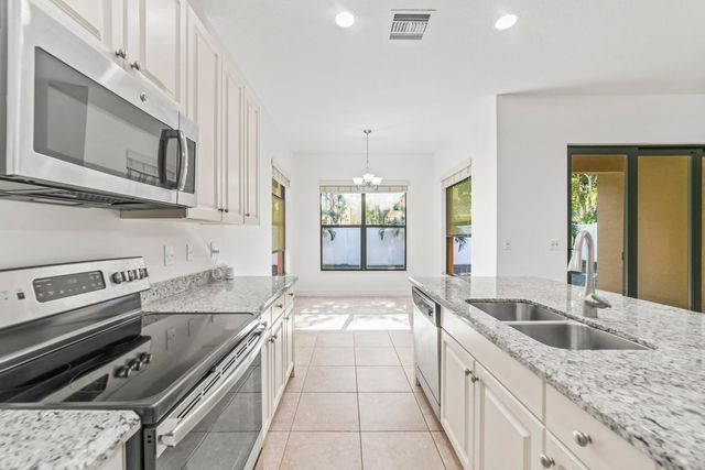 8086 Rainforest Jasper Lane, Delray Beach, FL 33446