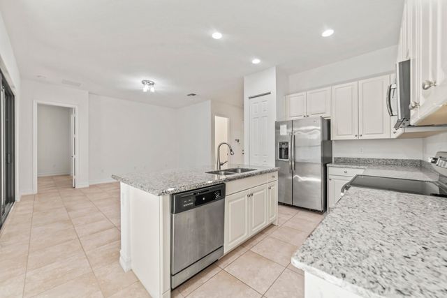 8086 Rainforest Jasper Lane, Delray Beach, FL 33446