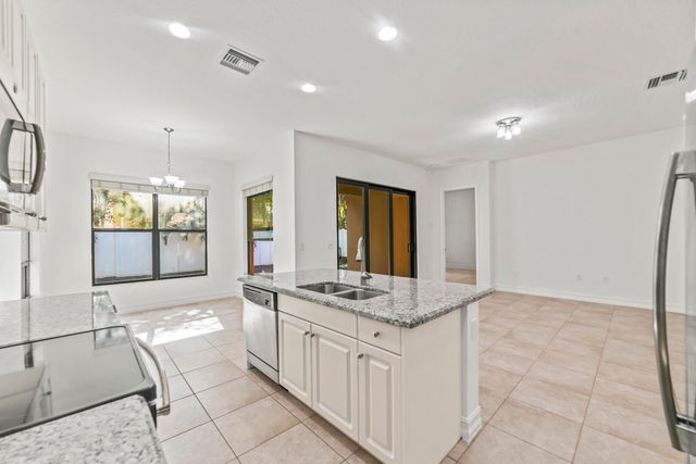 8086 Rainforest Jasper Lane, Delray Beach, FL 33446