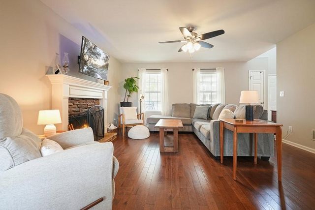 9130 Brookhurst Trail, Gainesville, GA 30506